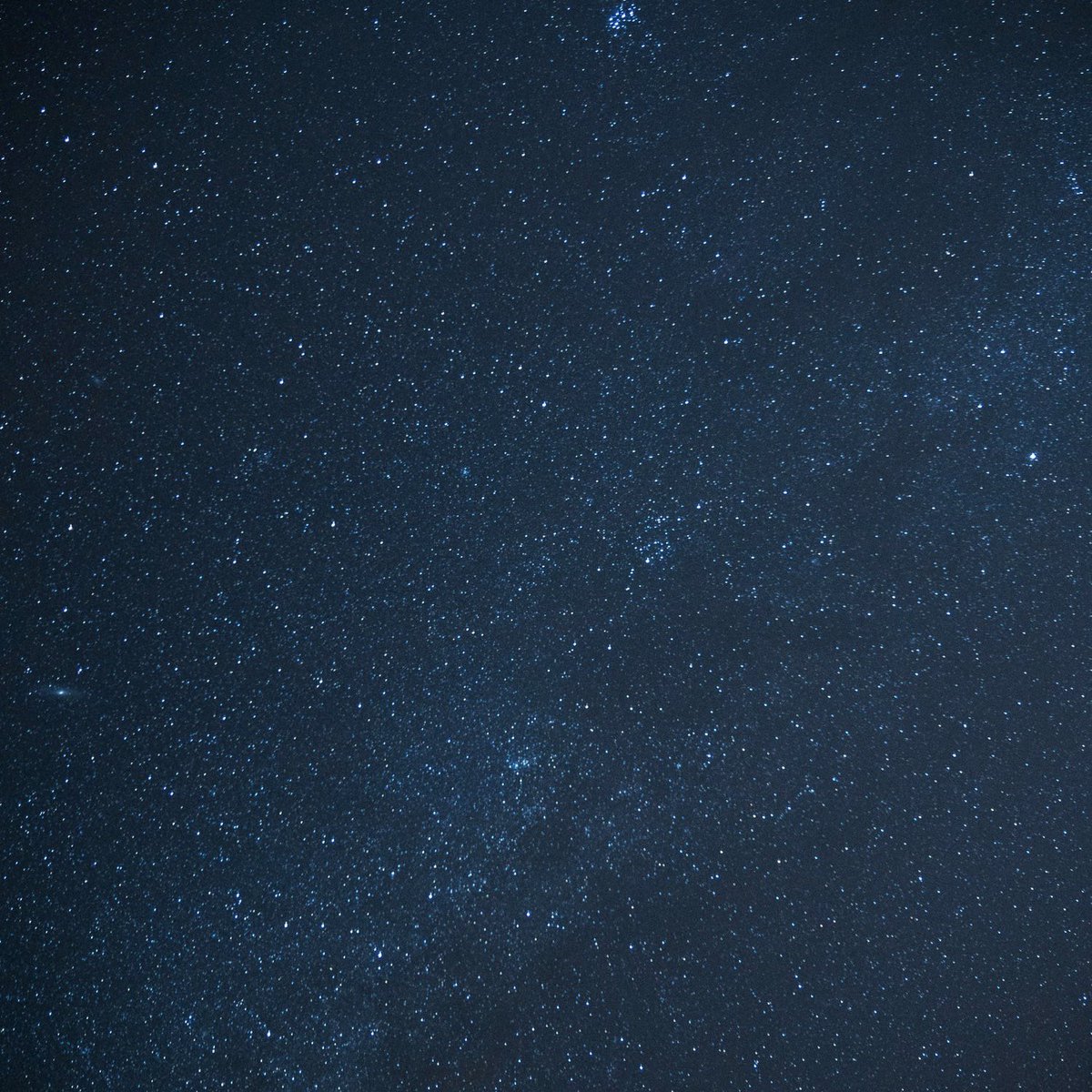 CollectiveCalm's tweet photo. Why not change your thought process of being at home. Instead of feeling trapped, think of this time as taking a little space for you. Swap your commute for a meditation. The time is now and it's yours for the taking. Let us know what you're going to do 👇

#WorkingFromHomeTip https://t.co/IdI3UiIbQl