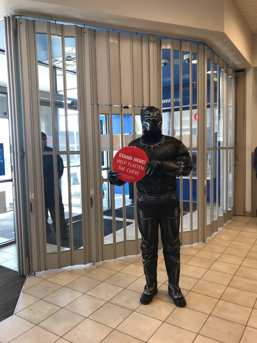 The best way to promote social distancing with a twist ! Black panther is looking after our ⁦⁦<a href="/BMO/">BMO</a>⁩ at our 10th line&amp;Innes branch #MARVEL #BlackPanther #FightCOVID19 #SocialDistancing #Ottawa @regbertrand⁩ #proudtoworkatbmo ⁦<a href="/lifeatbmo/">Life at BMO</a>⁩