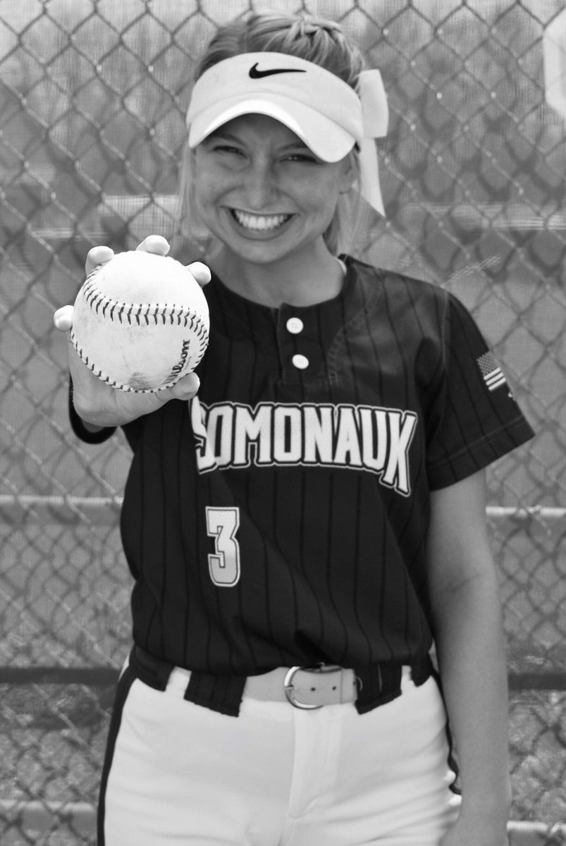 bobcatsBOOM's tweet photo. Next up is another Senior, Claire Lamb!She is one of our hardest workers and is committed to play and study at @RVC_Athletics next year! Did you also know it’s her Birthday today?!?! Let’s give her some Bobcat love🎉 @claire_lamb_ https://t.co/om6Q5fZ47Q