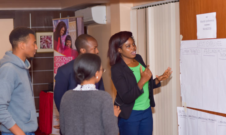 E4Impact's tweet photo. @KlateMCI is our #MBAChampion from #Nairobi #Kenya.👩🏿‍💼
She's the Founder &amp; CEO of @MyCareerID an enterprise that has supported over 3000 youth access crucial advice in career development so far. 👨🏾‍💻👩🏿‍💻
Learn more about her entrepreneurial path: https://t.co/yIPHsnW2m4 https://t.co/39D1W3eT5w