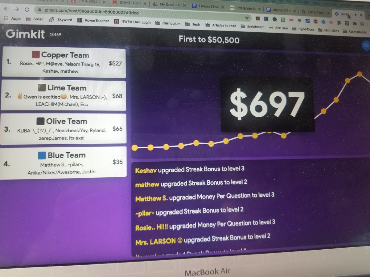 Jen Larson tweet media