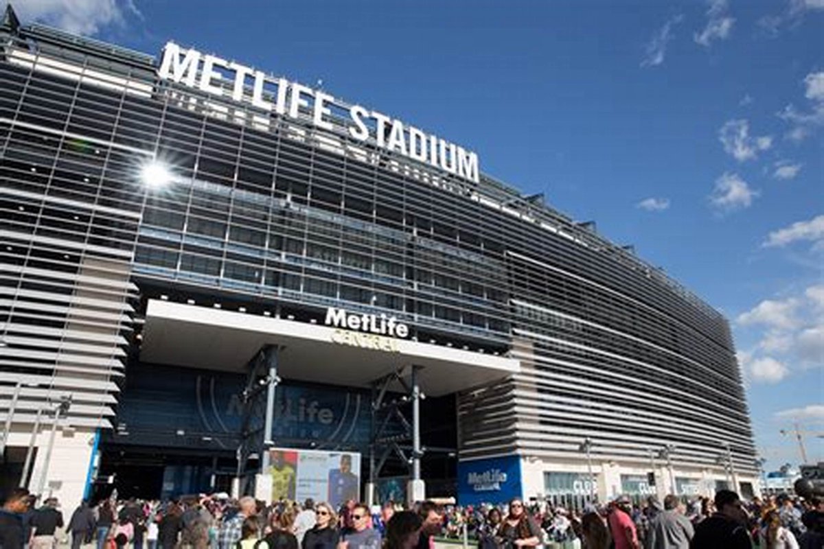 SFMANJ1's tweet photo. As you all know, SFMANJ's Spring Field Day at MetLife Stadium has been cancelled for tomorrow. Attempts will be made to re-schedule.
Stay home, stay safe and stay optimistic! We will see you all soon! https://t.co/l2o4eb571f