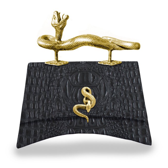 Designed some of the nicest hand bags https://t.co/mfP0IvDVza