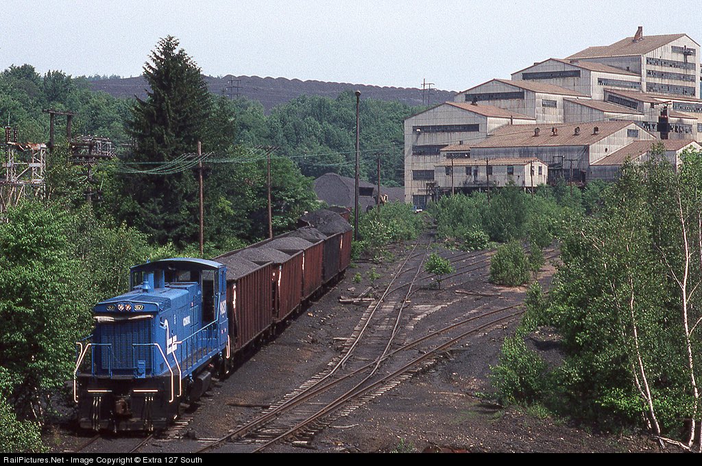 Today is........Conrail day! 46 years since that beginning.