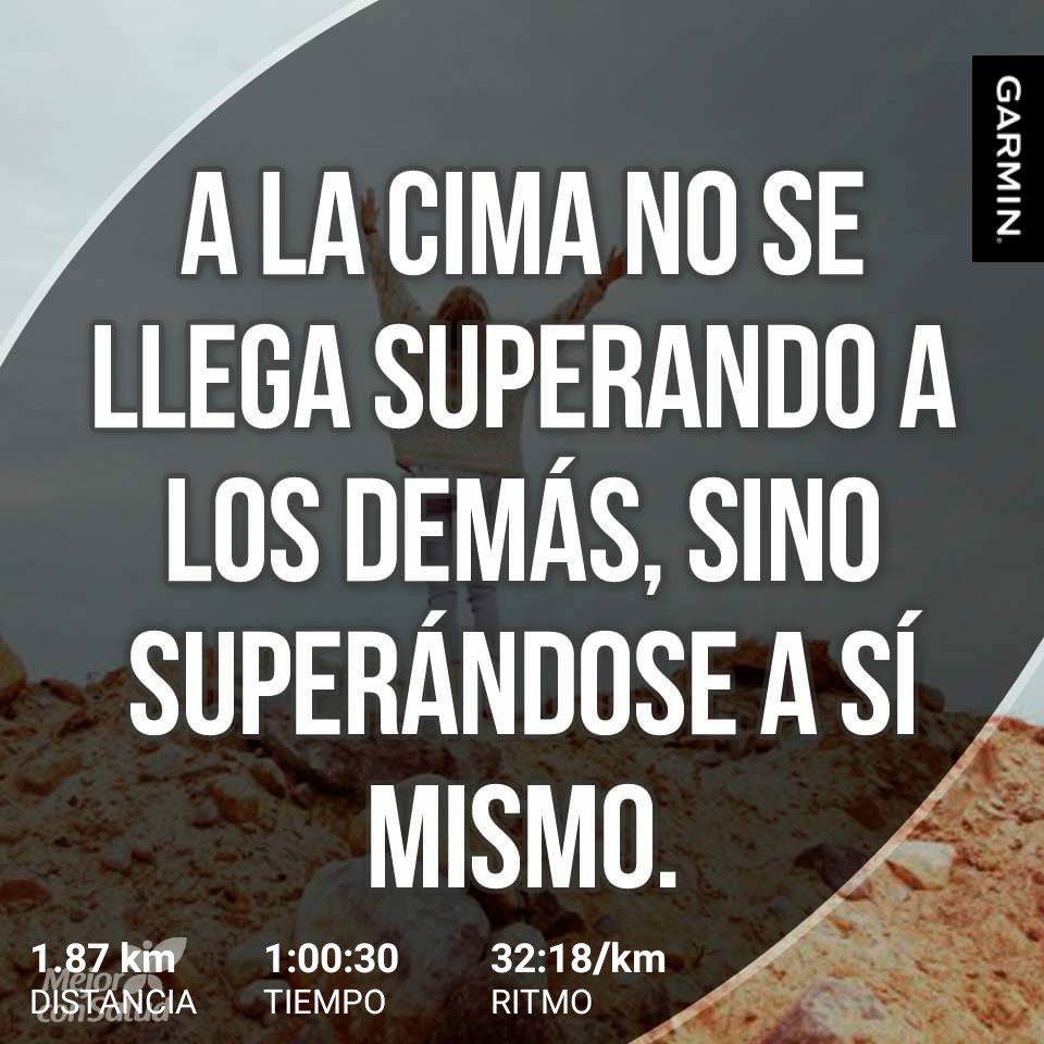 pattorunner's tweet photo. Los dioy!! Sin salir!! 1:30 de felicidad total!! Creo q lo hago mejor encerrada!! #Dioscorreconmigo #soyguadalupana #madafaka #actitu #soymifan #communirunners #teamO #wingsforlife #WFLWRCDMX 🙏🌺🐗🤘💋💖😎😜😉🤣 https://t.co/XkqhRNCUsU