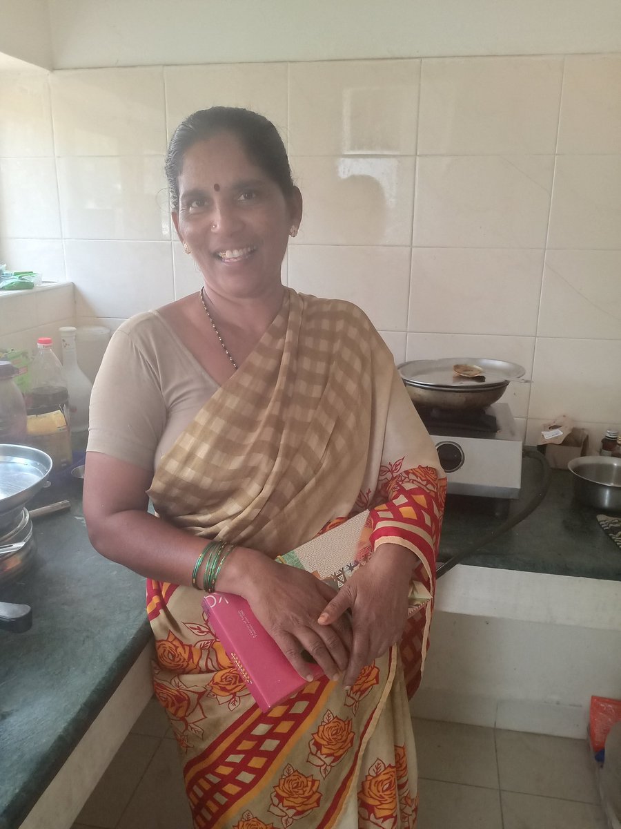pallavipriya_'s tweet photo. Day8/21 #makechain & let d positivty reaches 2 evry crner of d world. Paid #fullsalary+Bonus #sweetbox 2 cook
I nominat @Ilovehyderabad @realshooterdadi @AboutIndia @AmritGrewa17 @realshailimore @anusehgal @Kamsamay @ArushTandon @yamunajiye @savitha_rao @MukeshMeshram
#indiafirst https://t.co/EMV4Jq5uHk