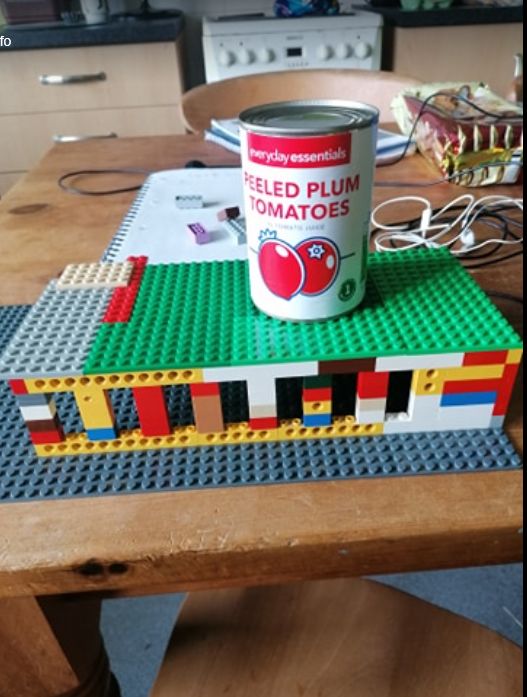 AlunGriffiths_'s tweet photo. Wow. Jayden from @BryntegSchool has used a 3d model to design his bridge before constructing.
Great Work 👏👀🤩
#BridgeBuildingChallenge #bridgeiton @CleveBridgeUK @BridgendCBC https://t.co/OUgELrZLxd