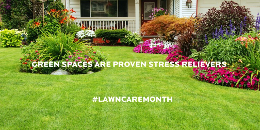 ExecutiveTurfGA's tweet image. Happy Lawn Care Month! #Spring #LAWNCAREMONTH