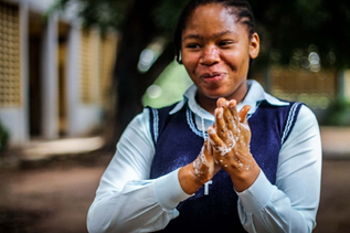 PanAfricare_Ng's tweet photo. Wash your hands regularly to prevent the spread of Covid19. #Washyourhands thoroughly for at least 20 seconds with soap and running water. Remember to practice social distancing. #StayHomeStaySafe #Power4wd @exxonmobil  @NBA_Africa @ExxonMobil_NG https://t.co/R8bACanGps