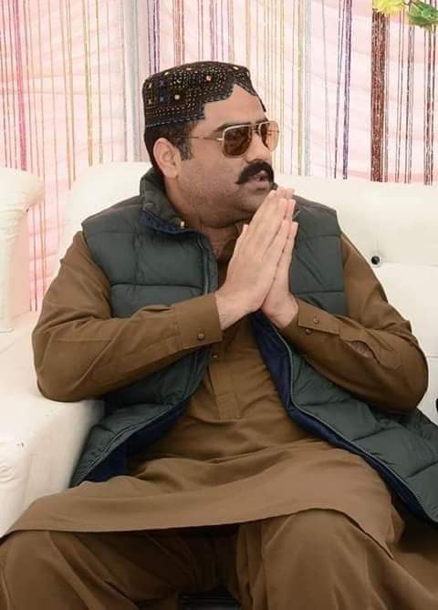 Ashrafkhokhar18's tweet image. پ پ پ MPA ارباب لطف اللہ کے طرف سے مسلسل لاک ڈائون کے سبب آج #9day بھی امدادی سرگرمياں مٹھی ڈیپلو اسلامکوٹ چھاچھرو کلوئی مین جاری رہی ارباب لطف پوری ملک مین واحد MPA ہے جو اپنے خرچ پر عوام کی مدد کر رہا ہے
@arbab_lutfullah @BBhuttoZardari @MuradAliShahPPP 
#CoronaTigerForce