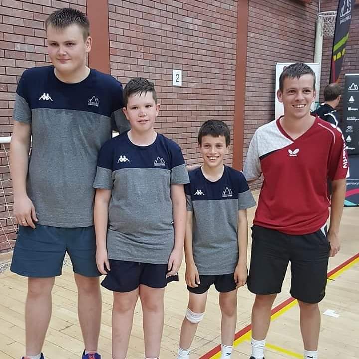 GPRacketSports's tweet photo. Thanks @Neil_Vin

I nominate  @SamSlatterTT
@BenPearce118
@mat_pearce

Once you are nominated you have 24 hours to respond or you donate £20 to charity, you need to nominate 3 coaches and post a picture of you coaching 🏑🎾🏀🎱 https://t.co/IIkdi0w4Dp