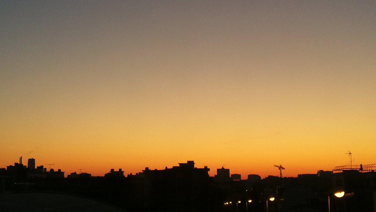 SurfAdele's tweet photo. Even in quarantine, sunrise still beautiful... https://t.co/kLS6gWbW1U