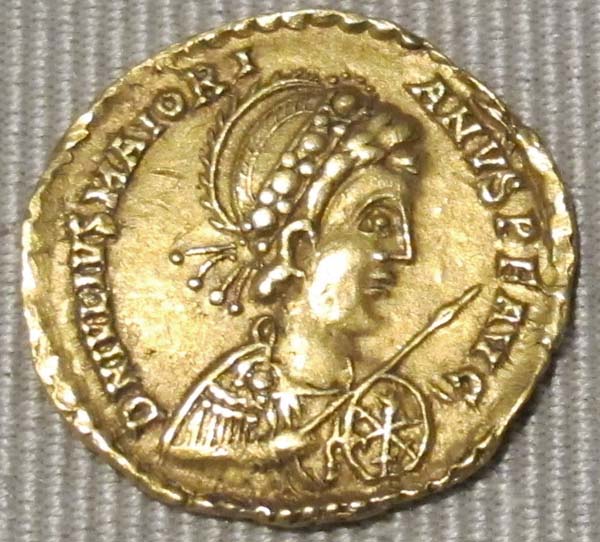 haiku_history's tweet photo. Defeated Germans
Majorian made Caesar
Last chance for the west?

#OnThisDay #otd #HaikuHistory #haiku #Majorian #Alamanni #lateantiquity #Romans https://t.co/zApoKNQEVT