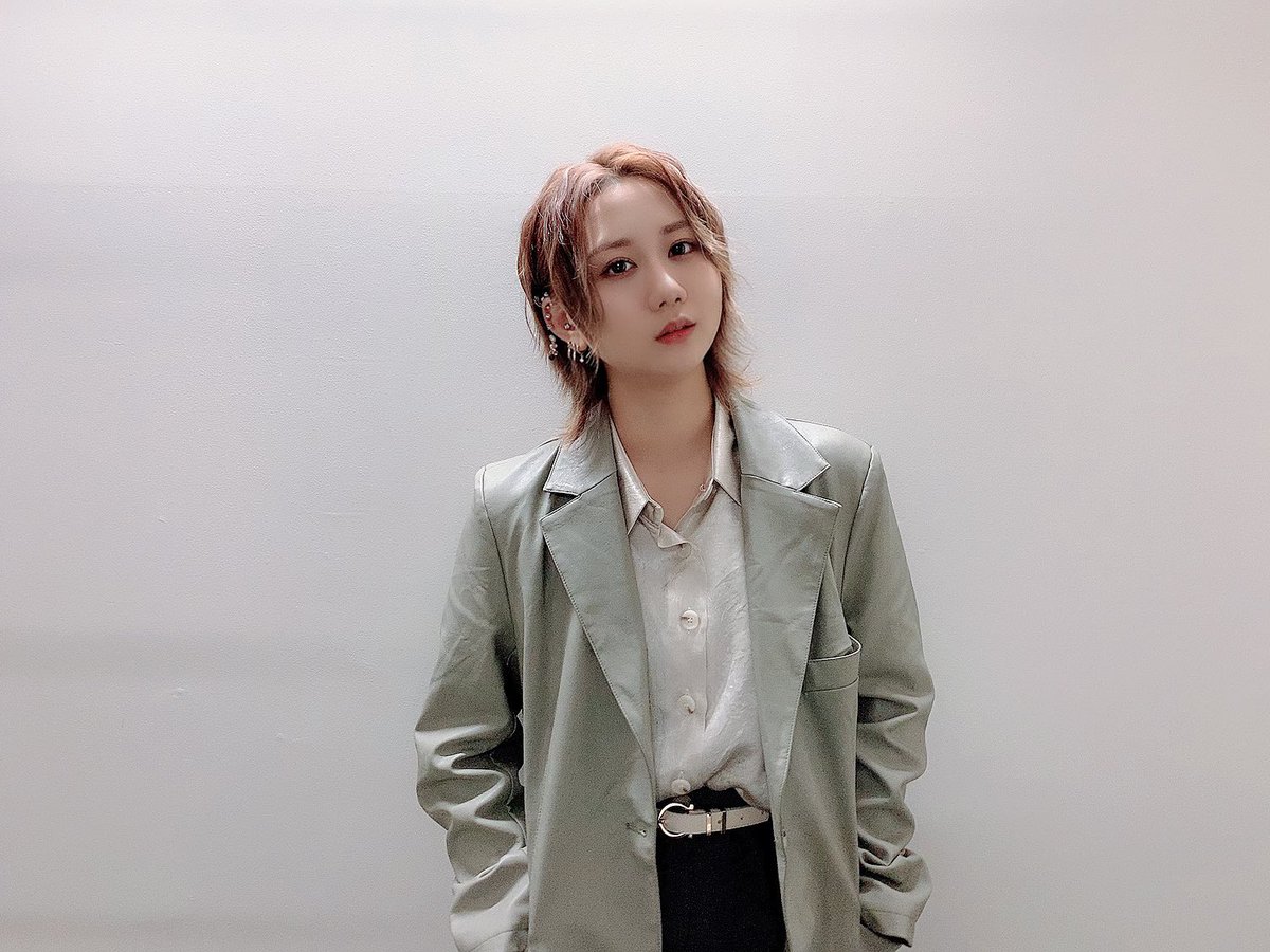 古畑奈和 今日は 春のおっちゃんコーデ 笑 古畑奈和 今日は 春のおっちゃんコーデ 笑