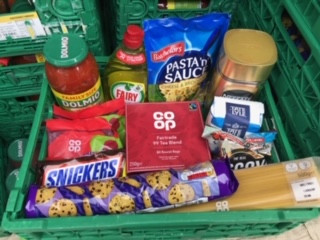 sthelenscouncil's tweet photo. Incredible gesture by @CoopLeaGreen1, who've donated a further £1,000 worth of food to the #StHelensTogether community hub, which is supporting vulnerable people isolated or in need due to COVID-19. It follows their donation on Saturday of food and supplies worth around £600 ❤️🚛 https://t.co/tBY6tm7GzC