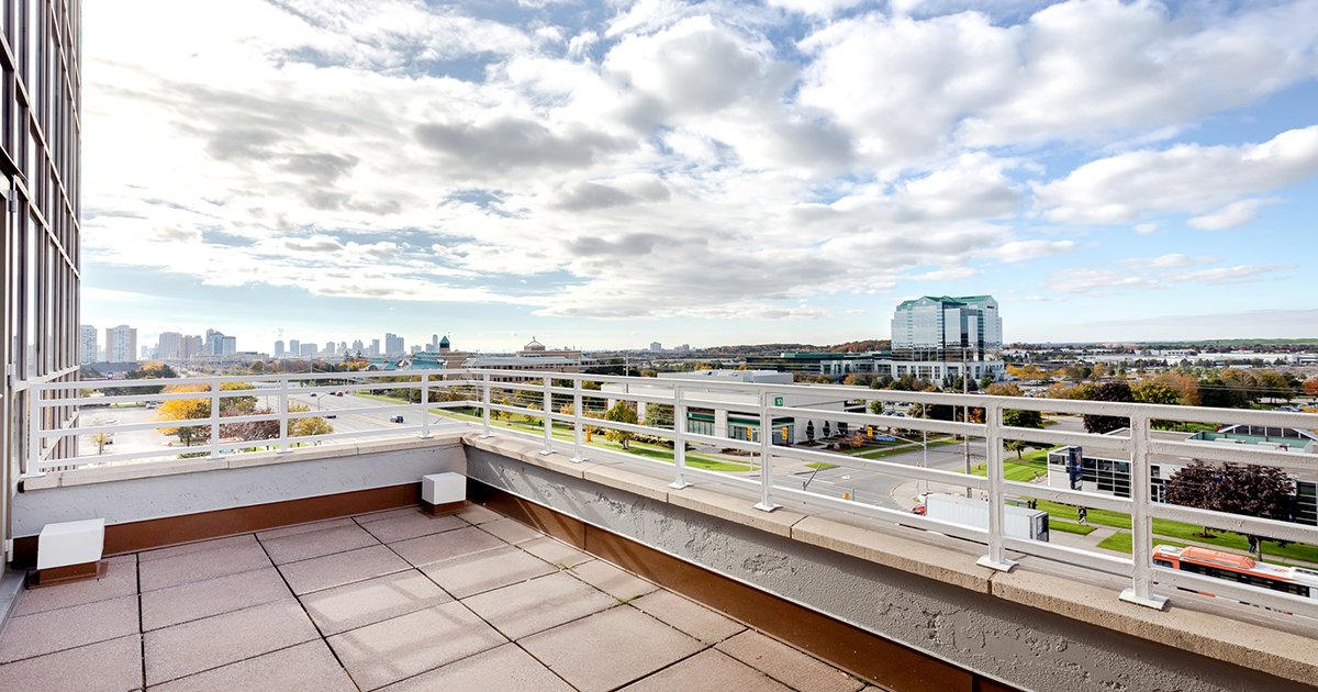 chrisandadam's tweet image. Looking for ready-to-go office space near Hurontario street? Now available, 4,204 SF model suite on the 4th floor of 75 Watline Avenue.Fibre-Optic enabled, features 24-hour security, a fully wheelchair accessible facility and four balconies.

#modelsuite #forlease #officespace