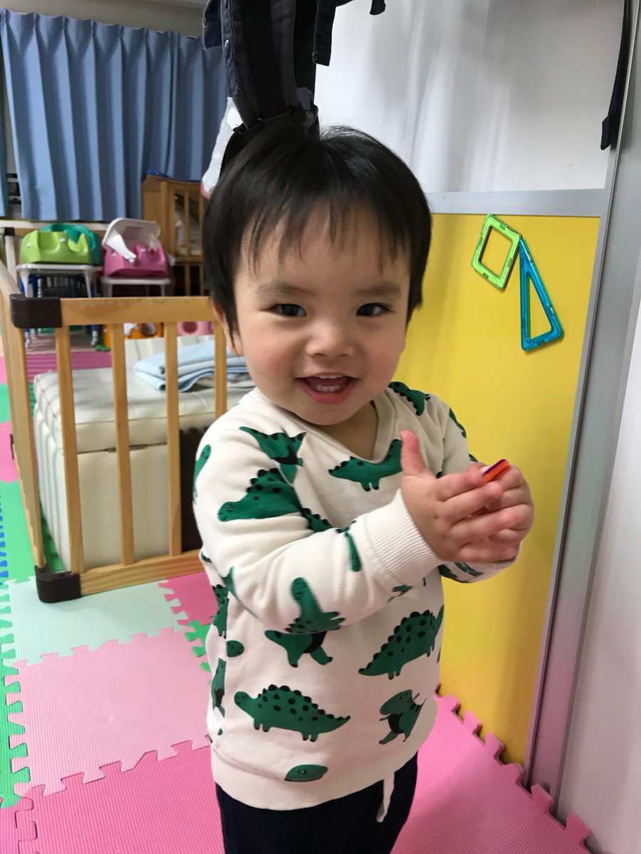 chaaami_0218's tweet photo. 昨日卒園して、今日新しい保育園に入園しました🌸明日から慣らし保育がんばろうね👦🏻 https://t.co/Tr4kxNfEr6