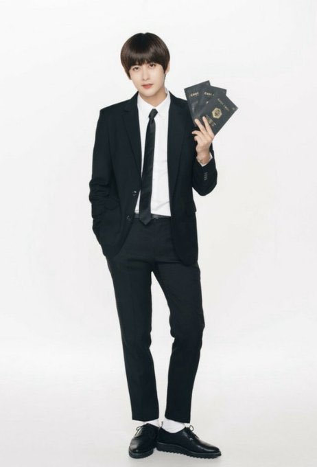 180cm 넘는 남돌봇 tweet media