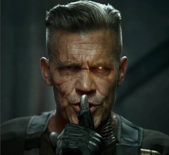 O Xrhsths Qpoyz Hadesは時間泥棒 Sto Twitter 父親と息子で折衷案としてデッドプール のケーブルの髪型を目指す おとうさんバリカンマスターだから 整髪料つけたらほぼケーブルだから だてに23年もセルフバリカンしてないから アスタロスより使用期間長いから