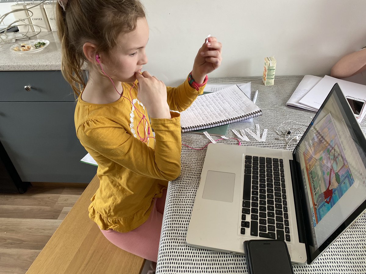 LindyLou34's tweet photo. @Y5Southdale Anna Taylor doing her French homework https://t.co/P4DSceHjGI
