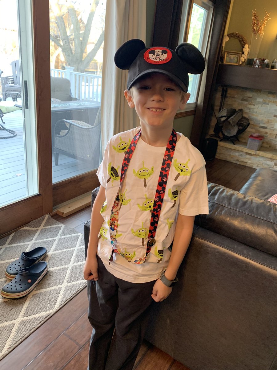 Liz Olson tweet media