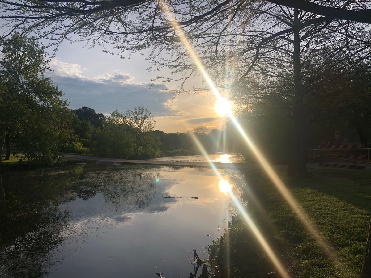 May the light shine brightly on our <a href="/RoundRockISD/">Round Rock ISD</a> #rrisd1family! Know that our bus drivers, food service, teachers, administrators, &amp; all of the staff that serve our children &amp; campuses would rather be in school. We will get through this stronger! Believe brighter days are ahead!