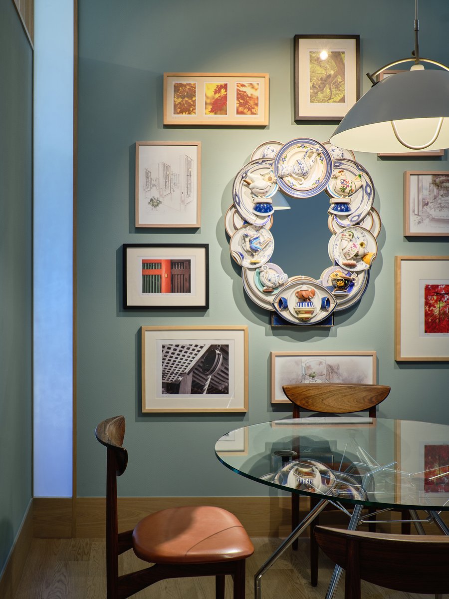 MartynWhiteLDN's tweet photo. Discover AB Concept's beautiful new interior design studio located in Victoria Dockside, Hong Kong: https://t.co/wouqA5k0Xg
#interiordesign #abconcept #officedesign #officeinterior #officedecor https://t.co/7mnR6snKTw