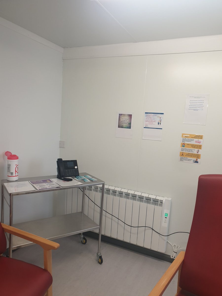 laura_kyle3's tweet photo. Altnagelvin ED's Wobble Room.. a safe place for staff to have a "wobble" filled with mental health resources for the challenging times ahead ❤
@WesternHSCTrust 
#MentalHealthMatters 
#COVIDー19 https://t.co/GWgyl1W7x6