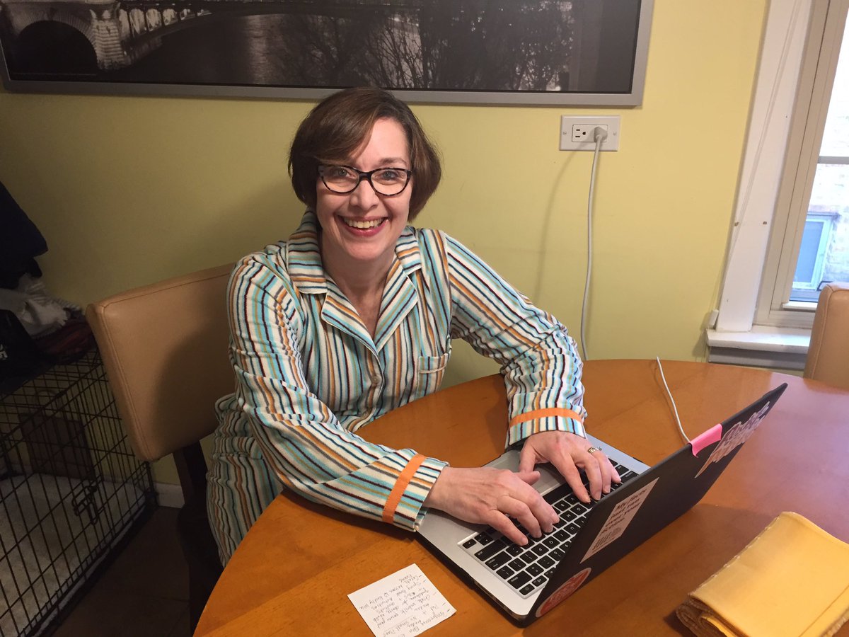 mrsmeegan's tweet photo. Put on my work pjs. #CoonleySpiritWeek @CoonleyES https://t.co/BhvexXskzE