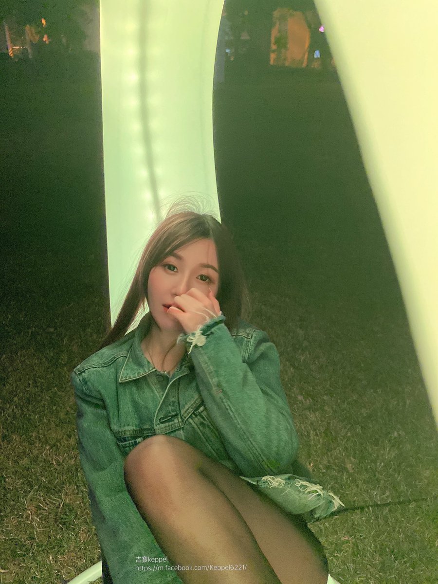 🐱🐱喵
-

#作品撮り #攝影 #自拍 #裏アカ女子 
#photography #photooftheday #photo #photographer  #love #instagood #model #iphone11 #keppel https://t.co/EeMECIuhln