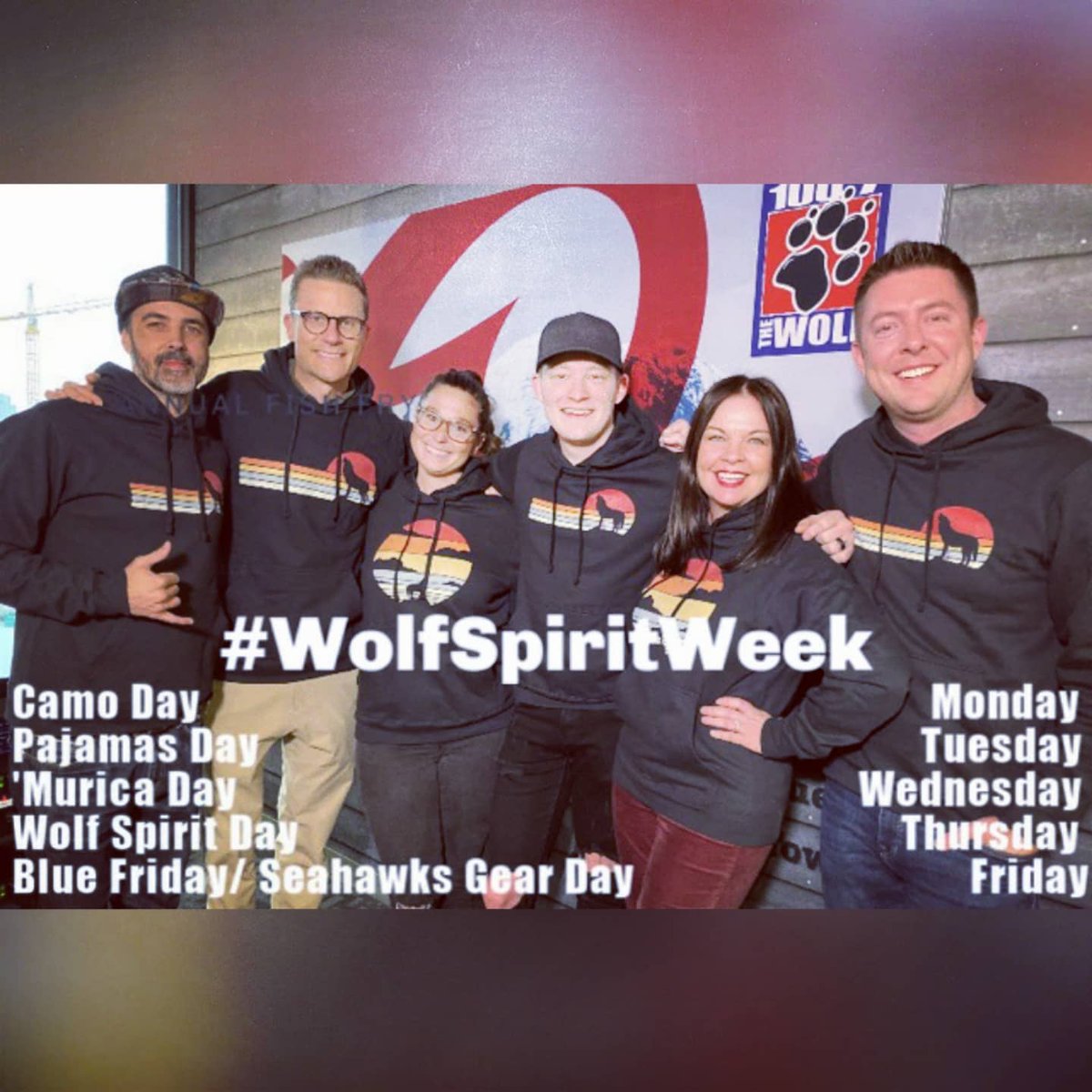 SeattleWolf's tweet photo. Happy 'Murica Day! - @morningwolfmatt #MWP #WolfSpiritWeek #redwhiteandblue #teamwork https://t.co/8wR80ZTqeF