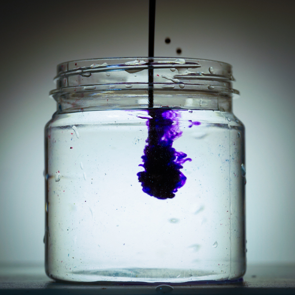 TriArtMfg's tweet photo. You can mix some beautifully rich washes with our finest quality acrylic paints and water. A big part of what makes our paints so good is a large amount of acrylic solids in our paints, making thinning easier.

#triart #madeincanada #artsupplies https://t.co/BAdxVcI1ac