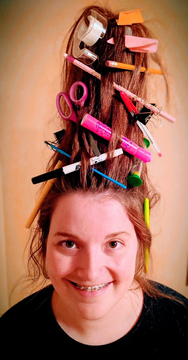 aspyaddy's tweet photo. Assign. #1- How many items? 
Assign. #2- What are they?
🤪
#wokeuplikethis #crazyhairday #cougarstrong @WichitaUSD259 @CMSPride https://t.co/KdlhLz22TF