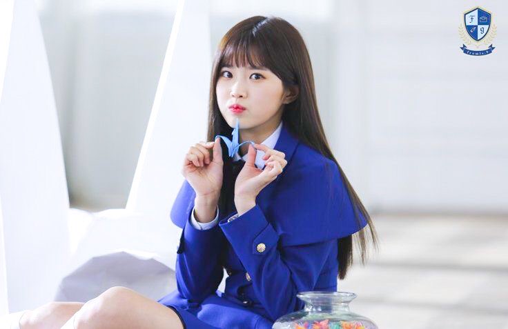 fromis_9 【 To Heart 】Blue ver.💙 濃いブルーが印象的な好きな衣装 fromis_9 【 To Heart 】Blue ver.💙 濃いブルーが印象的な好きな衣装