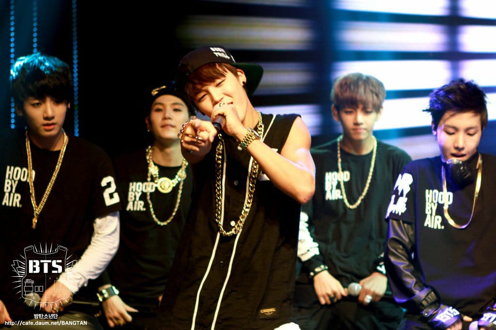 Группа бтс 2021. Группа бтс 2021. Мене бтс. Мене бтс. Bts 2022.