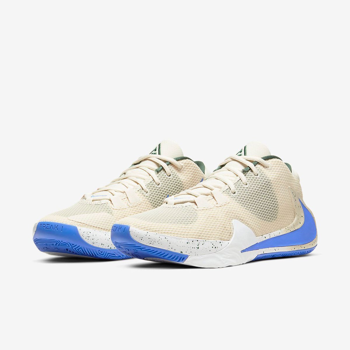 KicksFinder tweet media