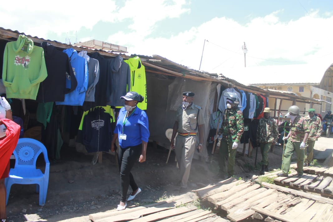 LaikipiaCountyG's tweet photo. Inspecting compliance by businesses in Nanyuki CBD. We must spare no efforts to keep #COVID19  at bay #StayHomekenya #StaySafe https://t.co/PfHshYS7P0