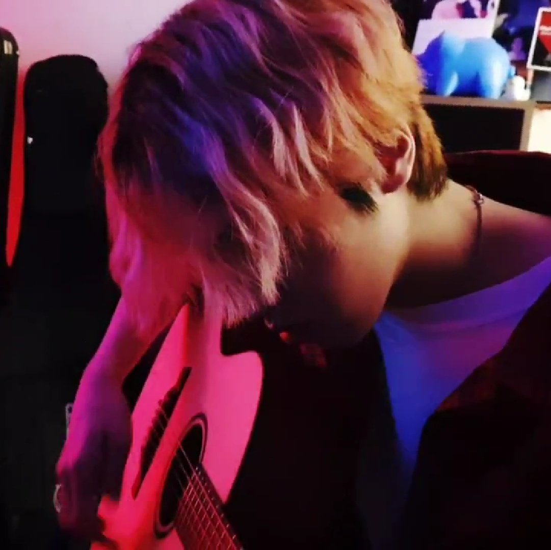 lowqpentagon's tweet photo. maknae line? more like "most talented boys ever" line 🖤
#펜타곤 #정우석 #강형구 #유토 https://t.co/xMKmLGmB9r