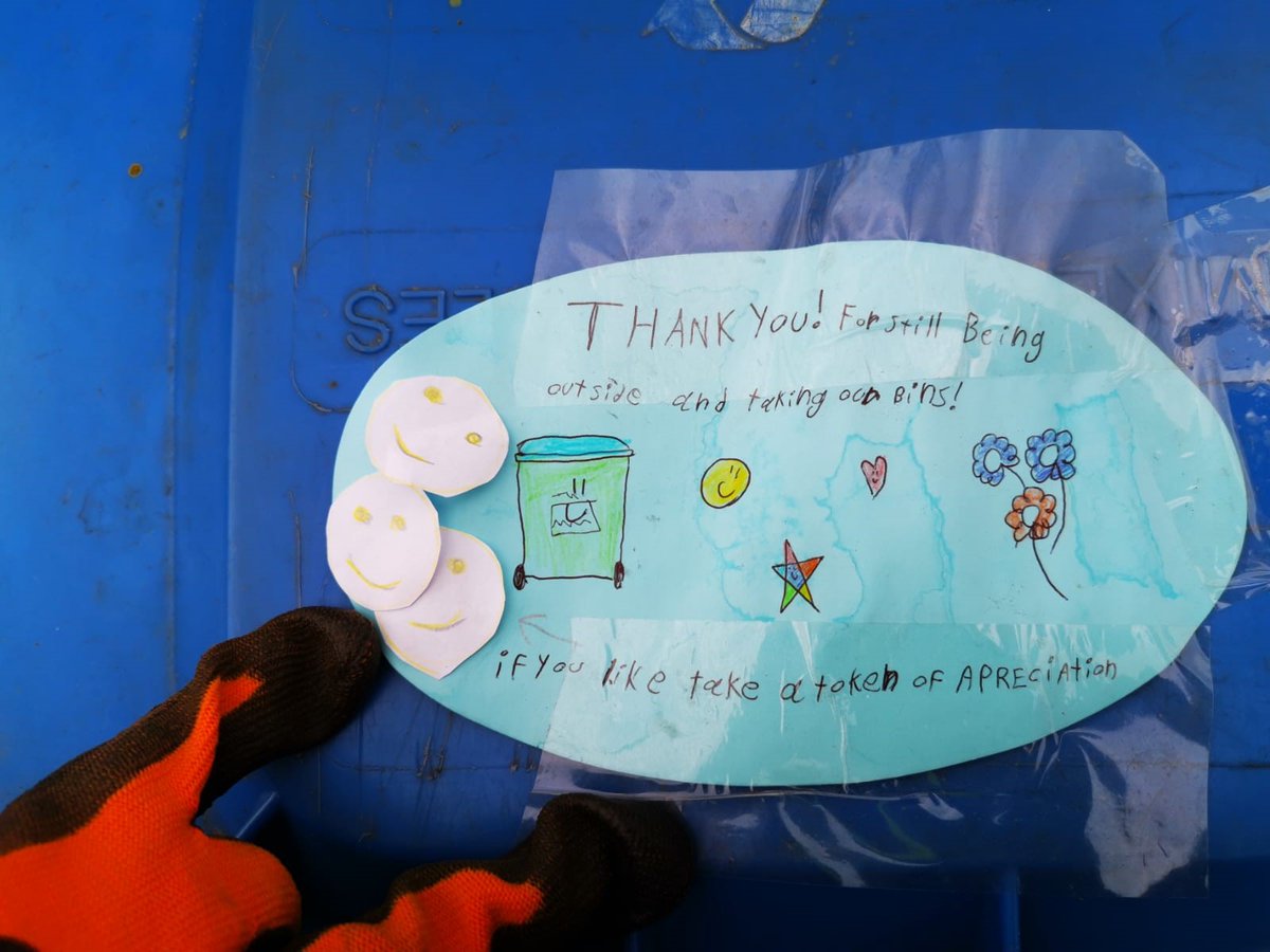 Royal_Greenwich's tweet photo. Big thank you to everyone listening to our advice about minimising waste and helping our teams. 

Also thank you for our lovely messages, this is a great boost for all our hardworking staff in these difficult times 😀 https://t.co/wrTn4U9lj2
