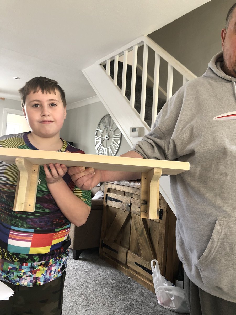annie_pardner's tweet photo. @PrimaryNewton father and son woodwork class this morning ! https://t.co/4mSDWVD89S