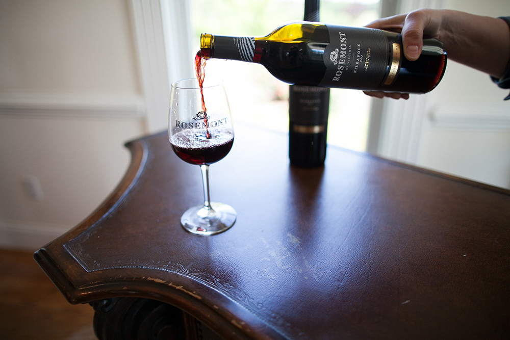 Join our winemaker Justin Rose for a live virtual tasting and chat tonight at 7:00 PM on two vintages of our signature wine, Kilravock!  facebook.com/RosemontVineya…  #virtualwinetasting #rosemontofvirginia #vawine #winemakerwednesday