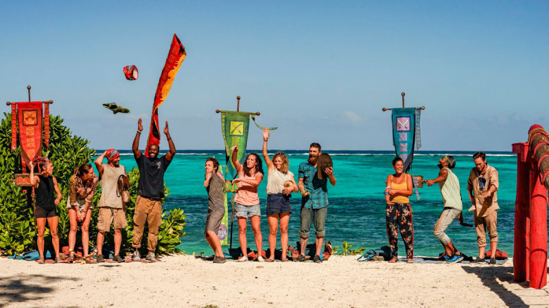 The #Survivor merge and the return of The Challenge make for a big night of reality TV trib.al/P8CKyWs