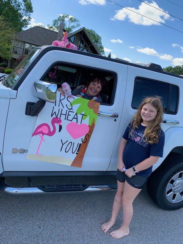 jimmyballard21's tweet photo. @Keenanlions Thanks to all of Zoe’s teachers for making her day and many other kids day a very special one. I can’t thank the whole Keenan staff enough for being a very bright light in all of their lives!!!! Stay safe out there. #KESkidsmatter
#mswheat
#msmiller
#mshagen https://t.co/z4CZwfJyFS