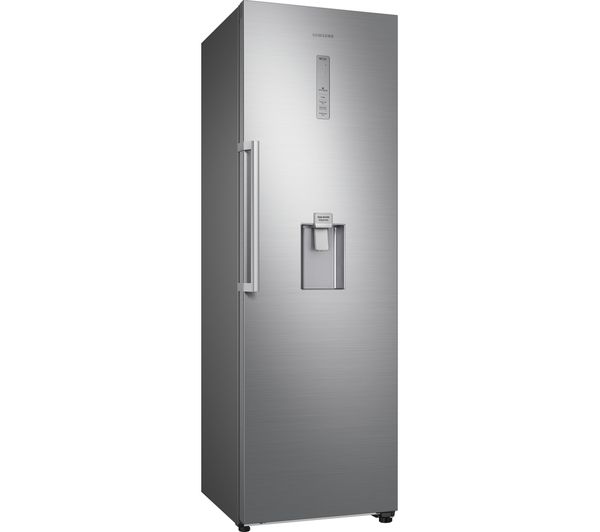 Choi Minho;Samsung RR39M73407FTall fridge.Refined steel construction.Does everything you need, does everything well... Especially if there's another fridge in the room.Capacity: 375 litres.
