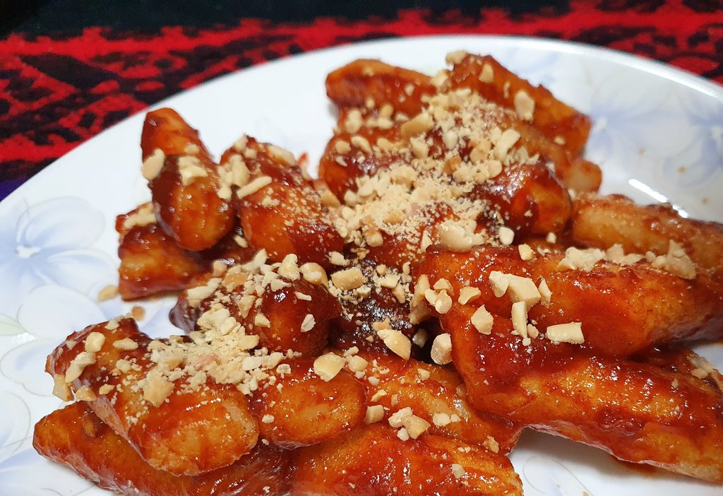 gourmet_V's tweet photo. [떡꼬치]
떡볶이 파는 곳은 많은데 떡꼬치는 왜 아무도 팔지 않죠?ㅜㅜㅜ 일주일쯤 앓다가 결국 직접 만들어 먹었습니다.

레시피 타래로 https://t.co/5PPCgKsGQG
