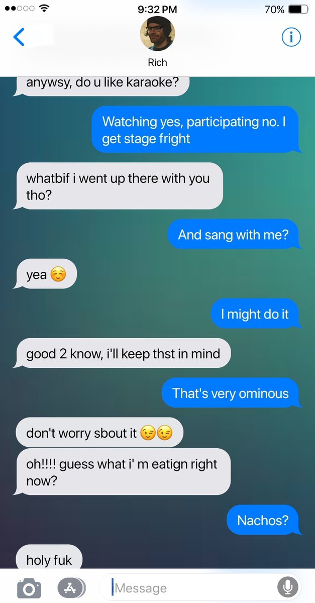 066 》 two smiling idiots( eddie's phone )