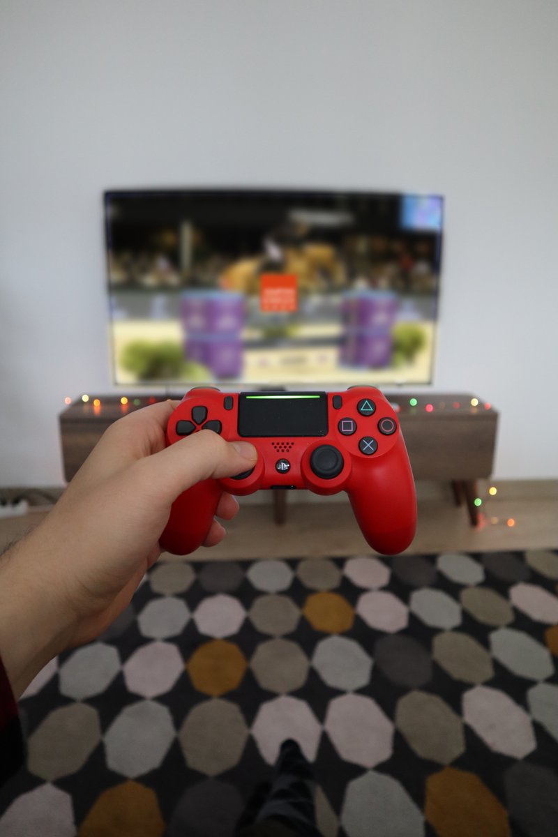🚨NEW: Retrouvez le Jumping International de Bordeaux sur Playstation 🎮! Prenez les rênes des meilleurs chevaux du monde sur des parcours réalisés lors de l'édition 2020, initiez-vous à l’attelage ou au horse-ball... L'indispensable lors du confinement !🤩

#Jumpingbordeaux