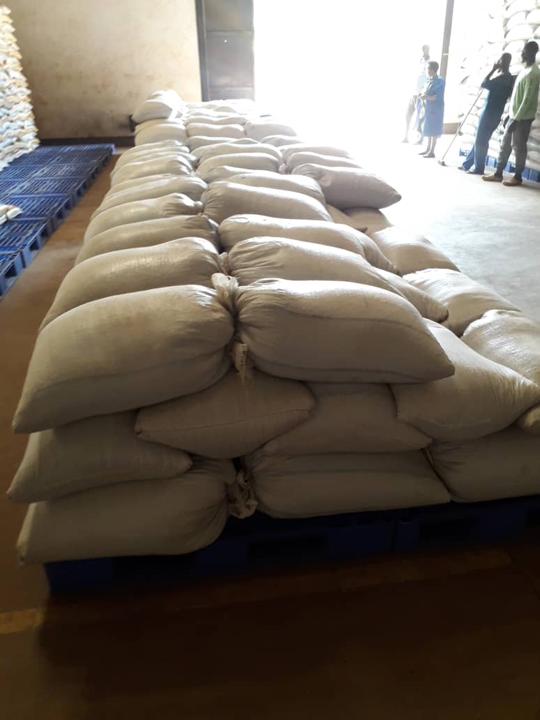 Thank you very much <a href="/VolcanoLtd/">VOLCANO</a>
1-  Volcano Ltd - 10 tns of Maize flour &amp; 10 tns of rice 
2- KK General Traders Ltd 1tn of Maize flour 
3- Safe Business Group 1tn maize flour 
4- Azania Rwanda 5000kgs Wheatflour &amp; 30 kgs of soap powder 
5- JEG Ltd 1.1 tns of rice &amp; 200kgs beans.