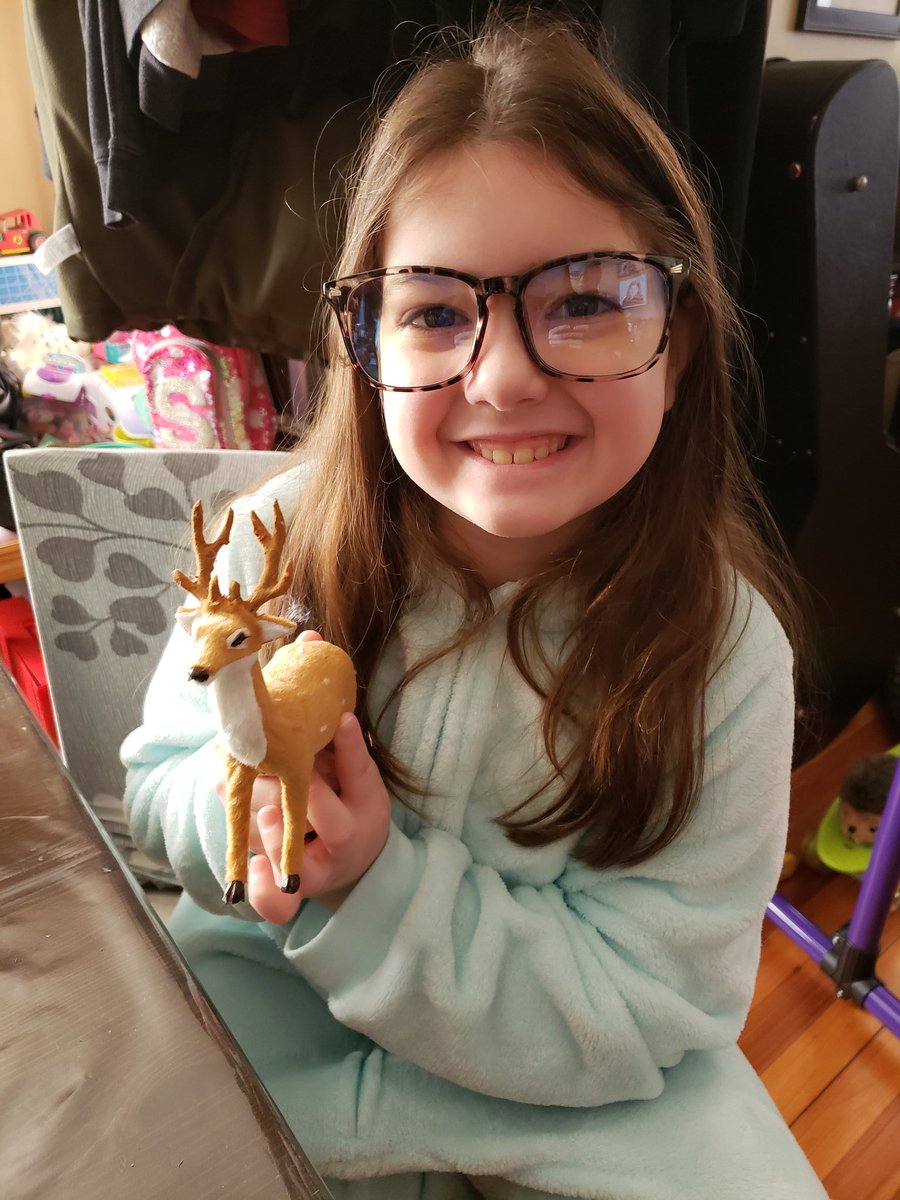 PeruginiJessica's tweet photo. Stephanie and her reindeer for "R" Show and Tell day @RossPto https://t.co/DDRfCprldL