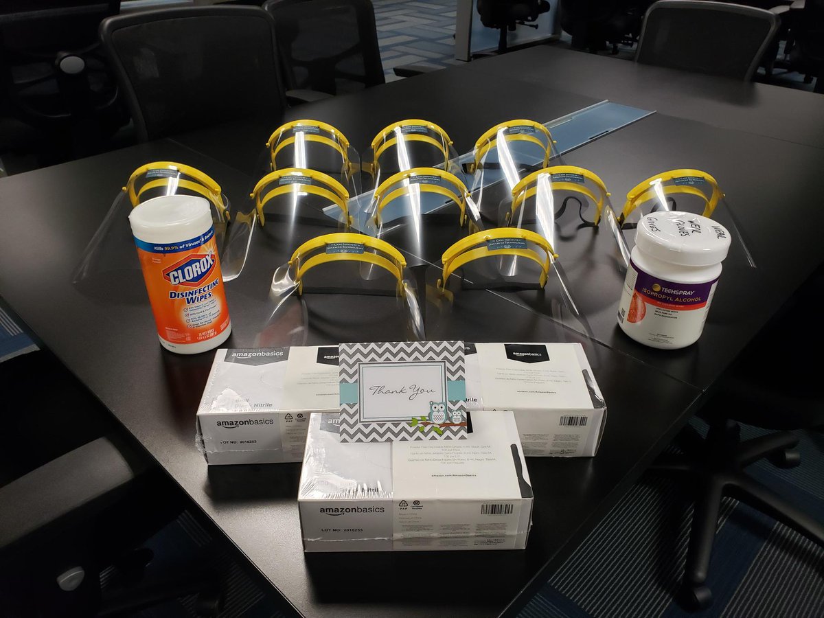 bees_sherry's tweet photo. When our @ADHUS_FAUHS families call.. we answer! Tech distribution- round 2!  Thank you @AllanPhipps2 @FAUCaneInstitut for providing us with safety gear. #owlscare #owlsimpact @EducationFL @richardcorcoran https://t.co/bPShw3ddvX